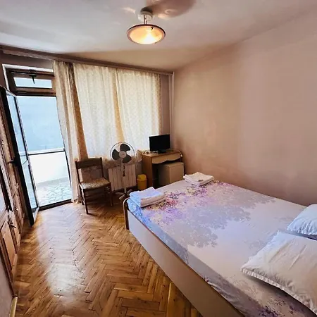 Kesta Sus: Beachside With Private Terraces In * Nesebar
