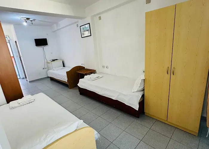 Privatunterkunft несебър, къща със под наем с баня, тоалетна и тераса само на 400метра от двата плажа в